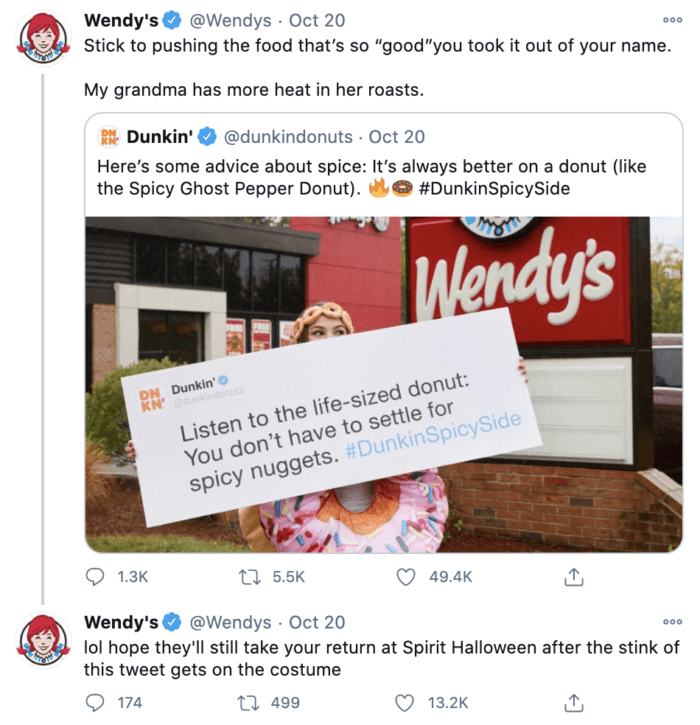 Strategia de socializare a lui Wendy prezintă adesea prăjituri ca acest tweet care își bat joc de Dunkin' Donuts