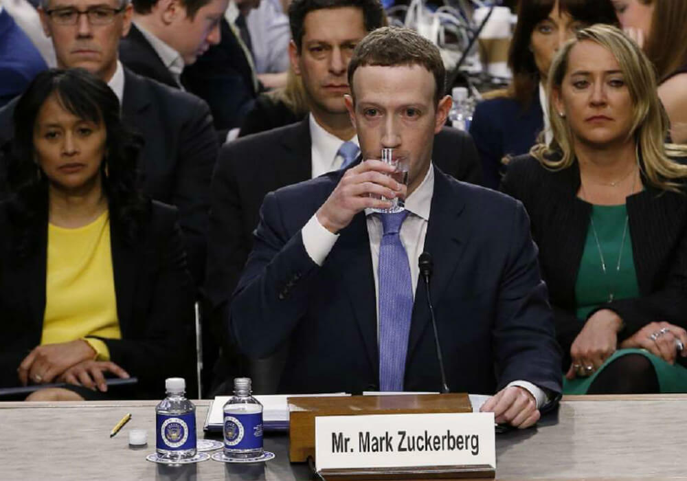 as-whatsapp-facebook-issue-settles-down-zuckerberg-sparks-another-controversy