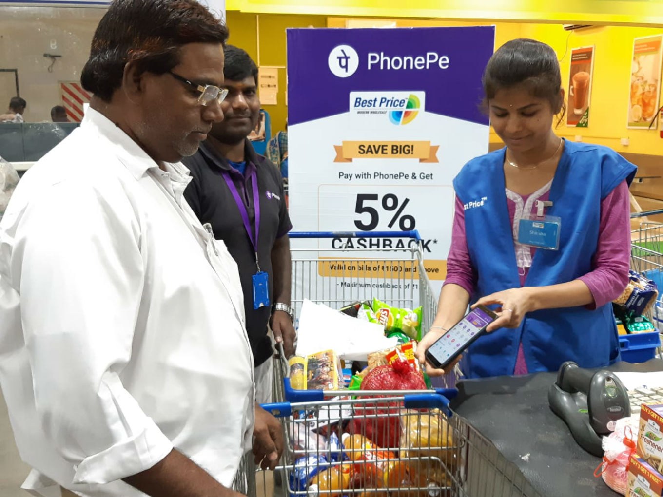 تقدم Walmart India خيار دفع UPI لأعضاء Kirana عبر PhonePe