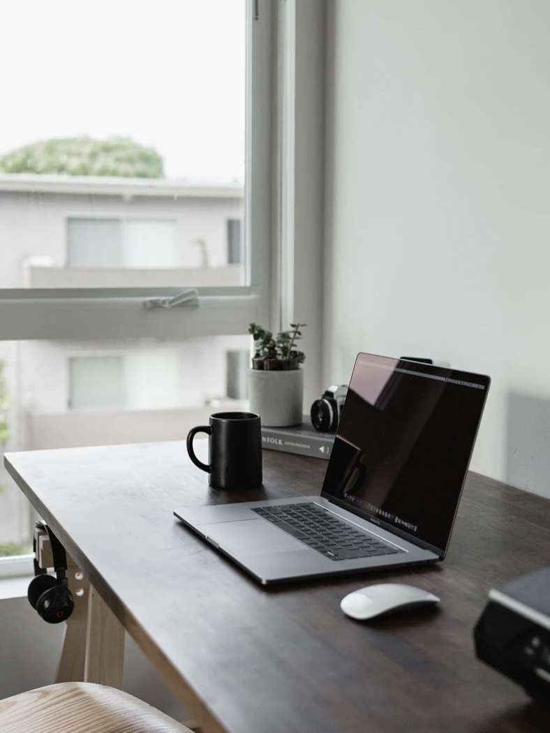 trabalhar em casa com o escritório