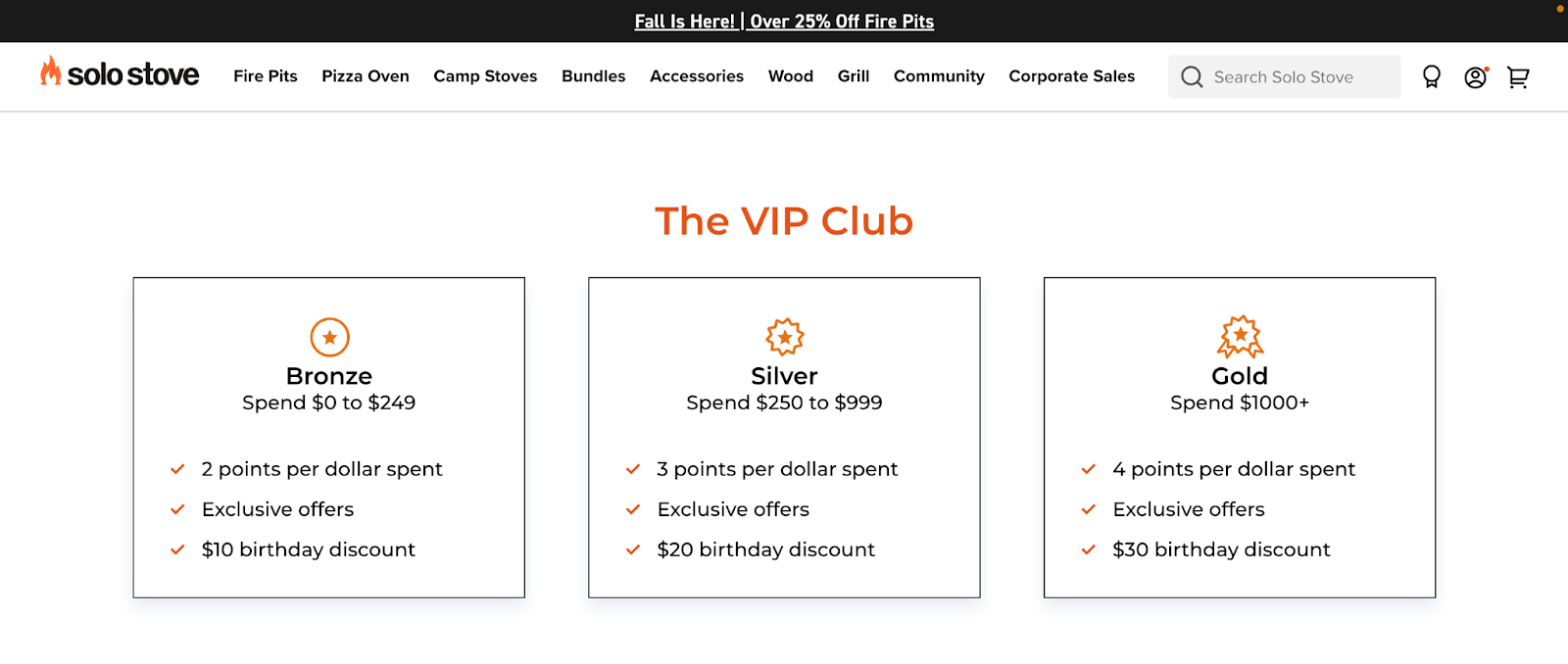 ロイヤルティ プログラムとは - Solo Stove の Web サイトにあるリワード プログラムの説明ページのスクリーンショット。これは、ブロンズ、シルバー、ゴールドの 3 つの VIP レベルのそれぞれで顧客が獲得できるさまざまな報酬を示しています。ロイヤルティ プログラムとは - Solo Stove の Web サイトにあるリワード プログラムの説明ページのスクリーンショット。これは、ブロンズ、シルバー、ゴールドの 3 つの VIP レベルのそれぞれで顧客が獲得できるさまざまな報酬を示しています。
