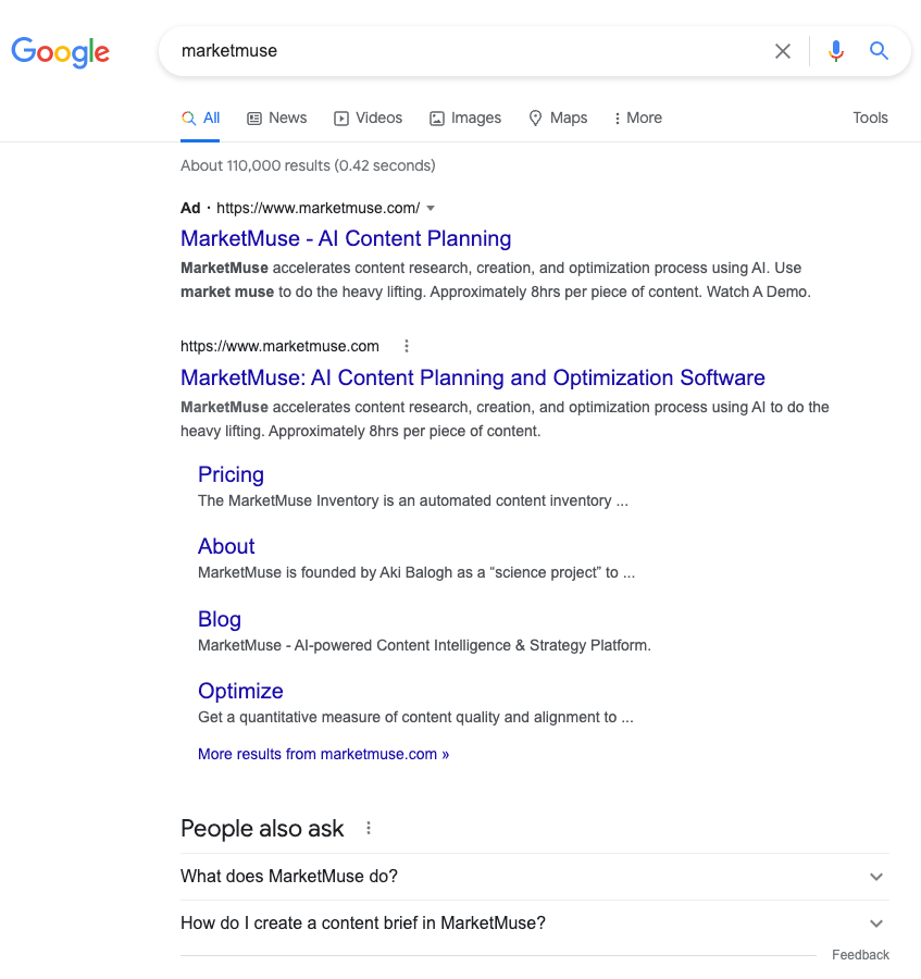 Google SERP mit erweiterter organischer Auflistung und People Also Ask.