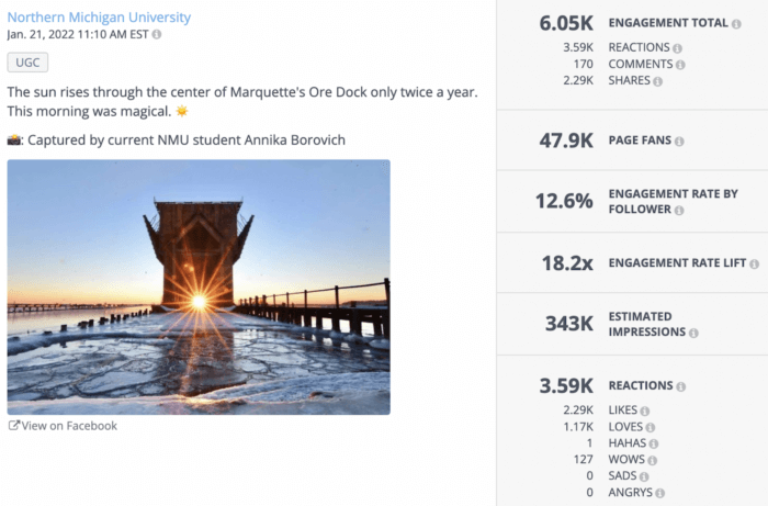 Facebook のトップ D2 大学である NMU からのこの投稿のキャプションには、マルケットの鉱石デッキの中心を通って太陽が昇るのは年に 2 回だけであると述べられています。