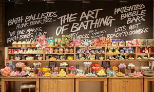 ตัวอย่างภาพลักษณ์ของแบรนด์ Lush