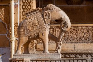 escultura de elefante