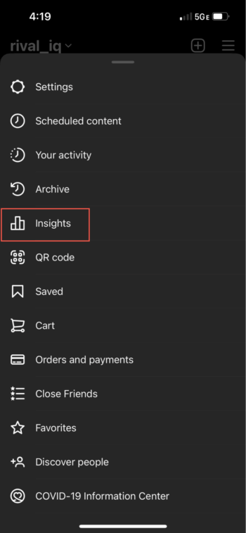 La opción Insights está resaltada aquí dentro de la aplicación nativa de Instagram.