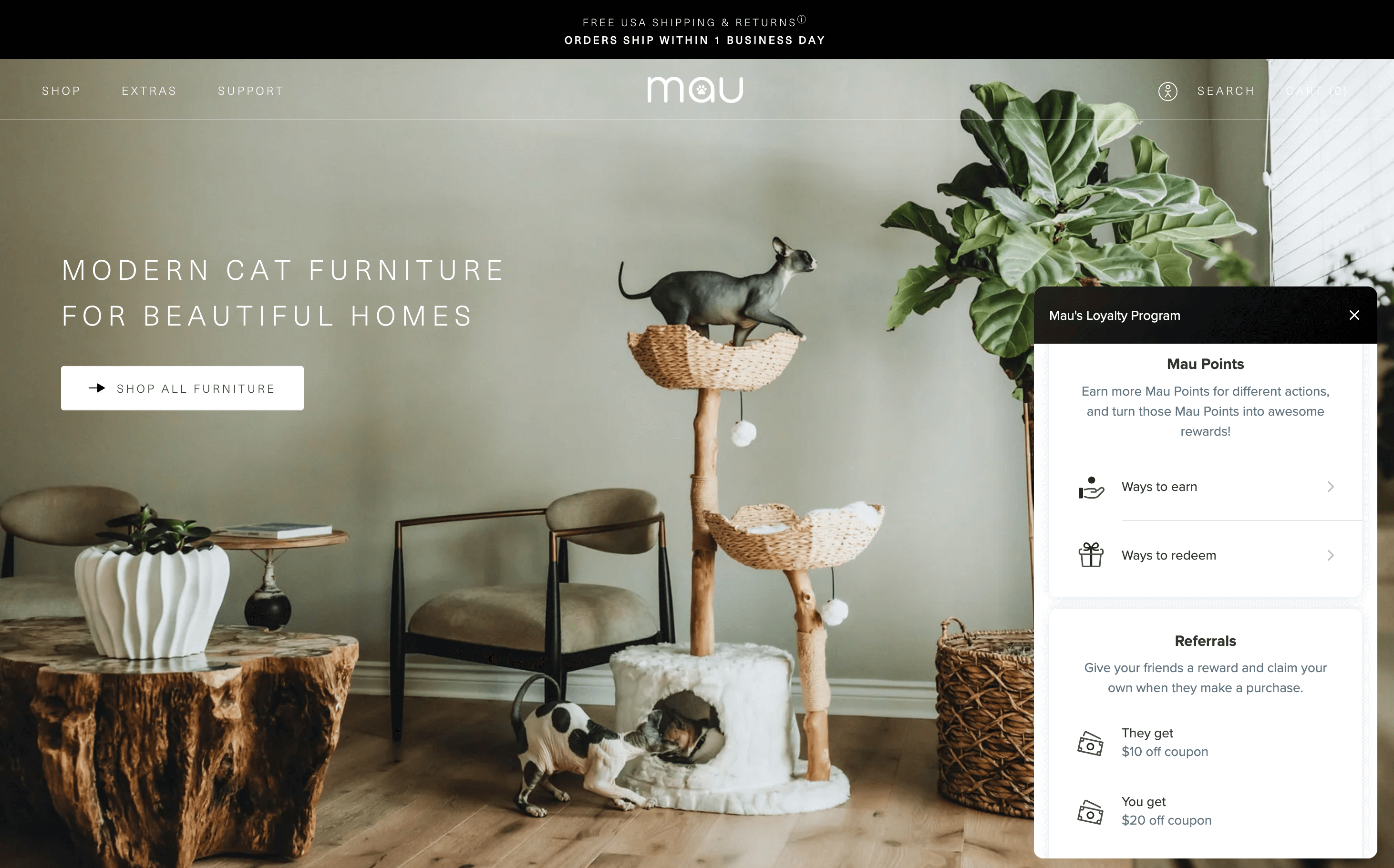 Una captura de pantalla de la página de inicio de Mau que muestra uno de sus modernos árboles para gatos de madera en una casa estéticamente agradable. El panel de su programa de recompensas es visible al costado de la página que muestra sus puntos y programas de referencia.