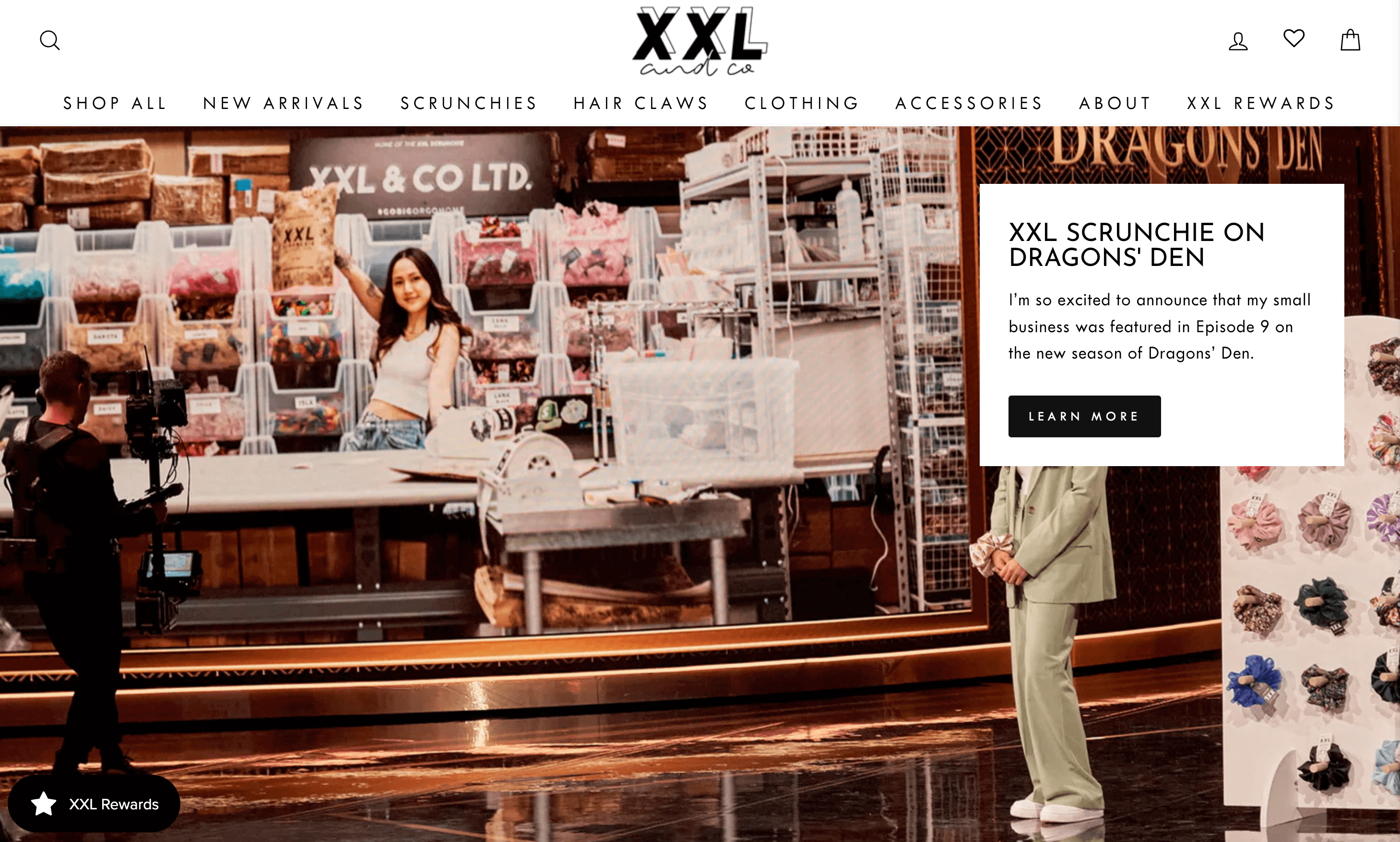 XXL & Co. 主页的屏幕截图，显示创始人蒂娜 (Tina) 在 Dragon's Den 上的横幅图片。
