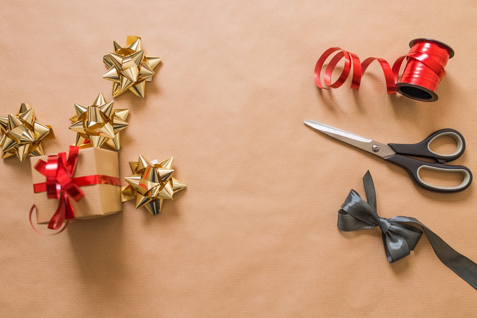 christmas - Top 5 Newsletter Seasonal Campaigns to Boost Your Sales