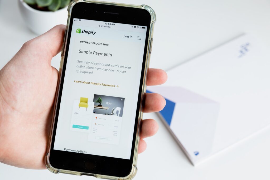 Pembayaran Shopify di ponsel