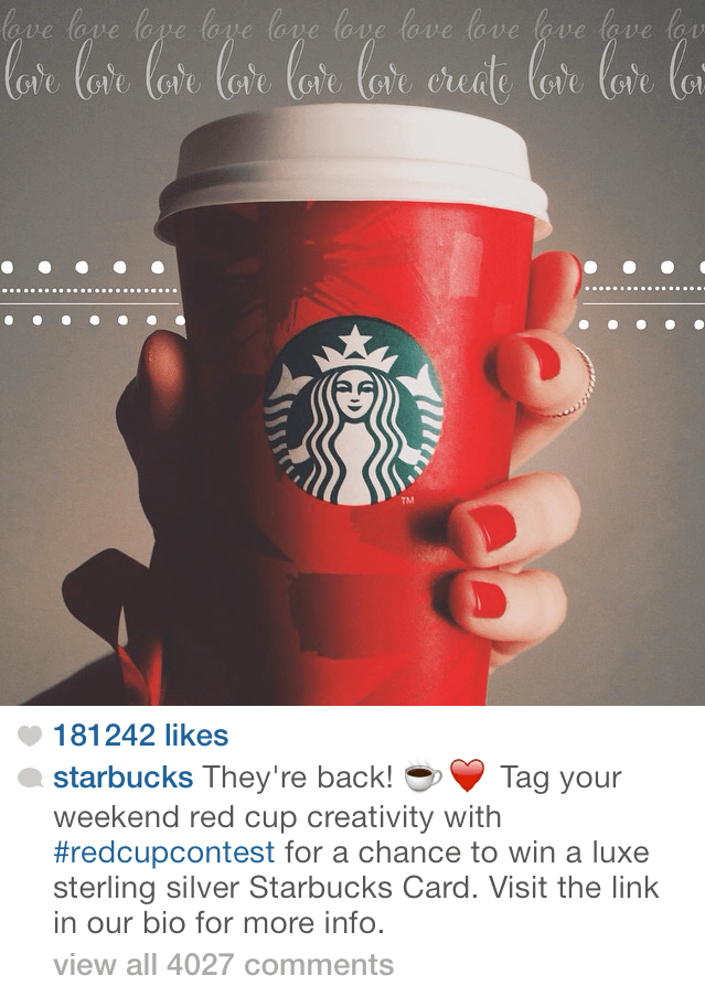 มือถือแก้ว Starbucks ธีมวันหยุดสีแดง