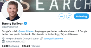 Danny Sullivan Google Search Liaison twitter bio nomeando-o como o cara para notícias, mudanças e perguntas para esta marca B2B.