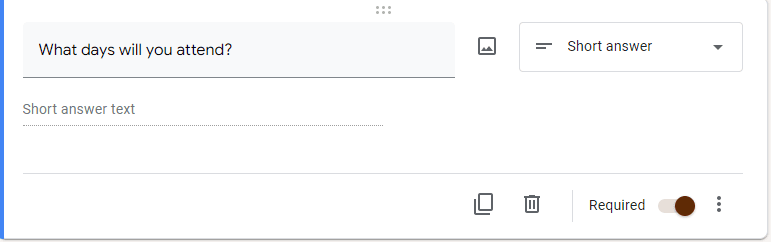 Google Forms răspuns scurt